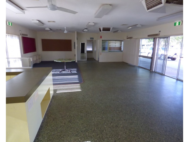 140-142 Victoria Street, St George QLD 4487