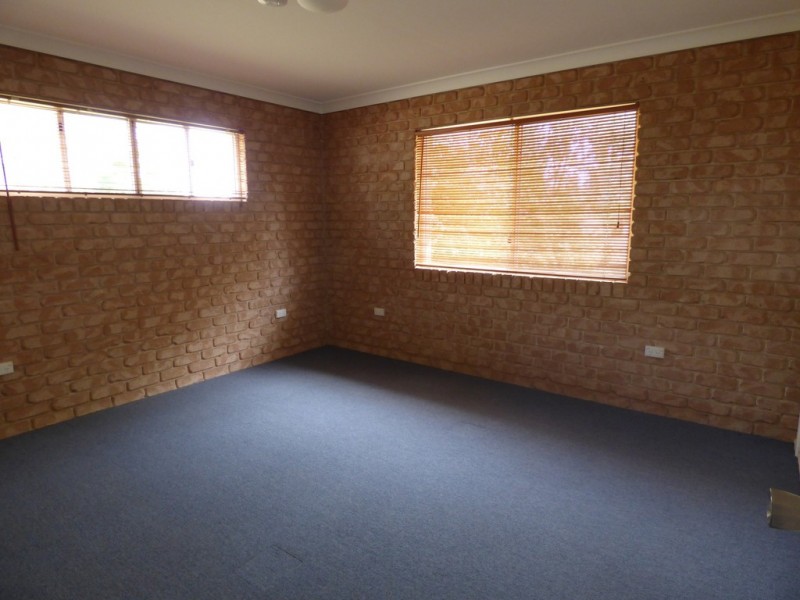 1 – 11 Dyball Street, St George QLD 4487