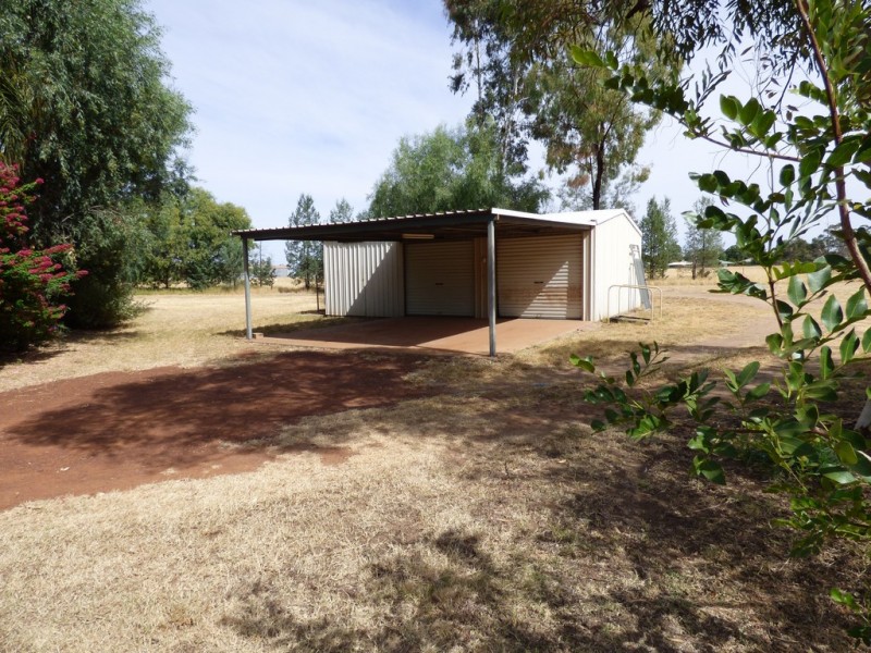 1 – 11 Dyball Street, St George QLD 4487