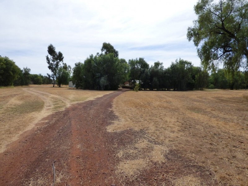 1 – 11 Dyball Street, St George QLD 4487