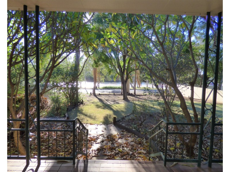 160 St Georges Terrace, St George QLD 4487