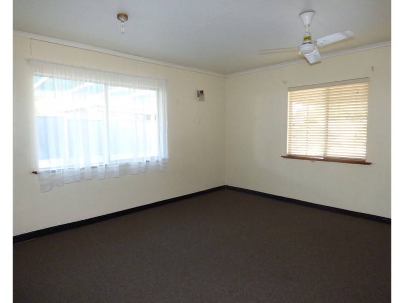 160 St Georges Terrace, St George QLD 4487