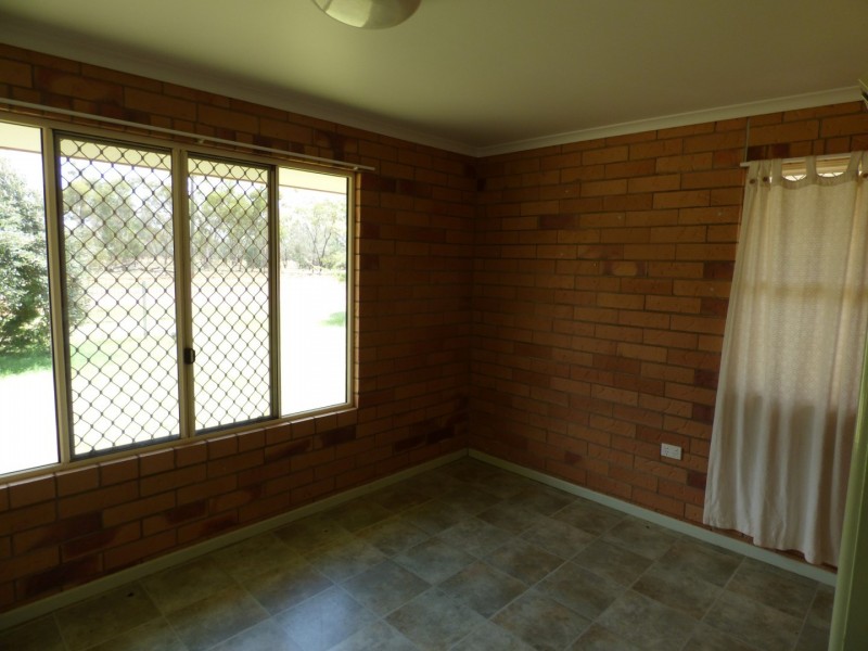 69A JANE STREET, Bollon QLD 4488