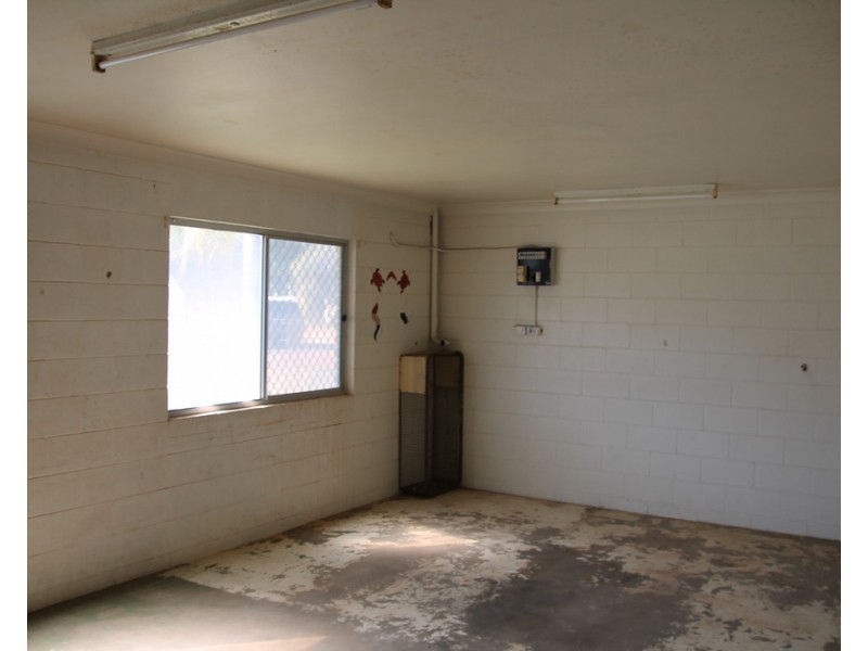 UNIT 1, 18 ALFRED STREET, St George QLD 4487