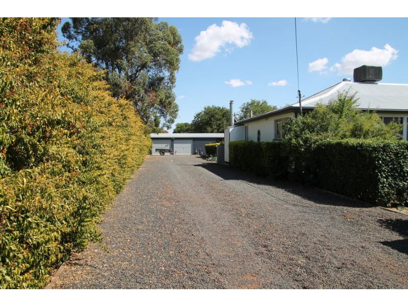 64 Scott Street, St George QLD 4487