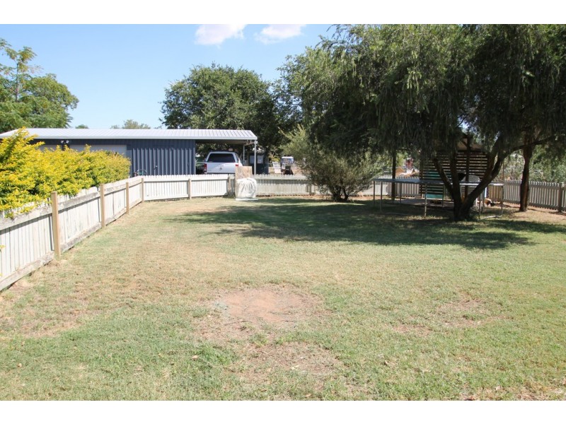 64 Scott Street, St George QLD 4487