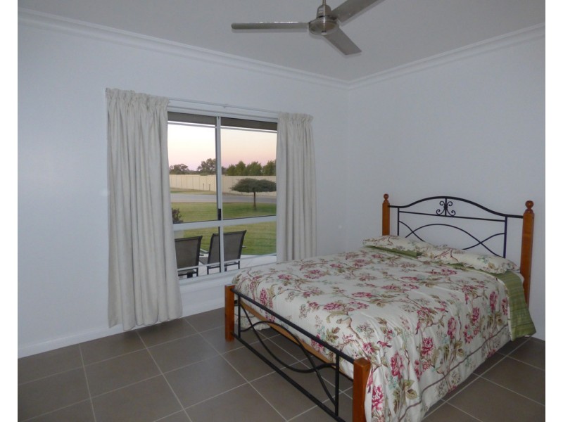 37-39 Turvey Court, St George QLD 4487