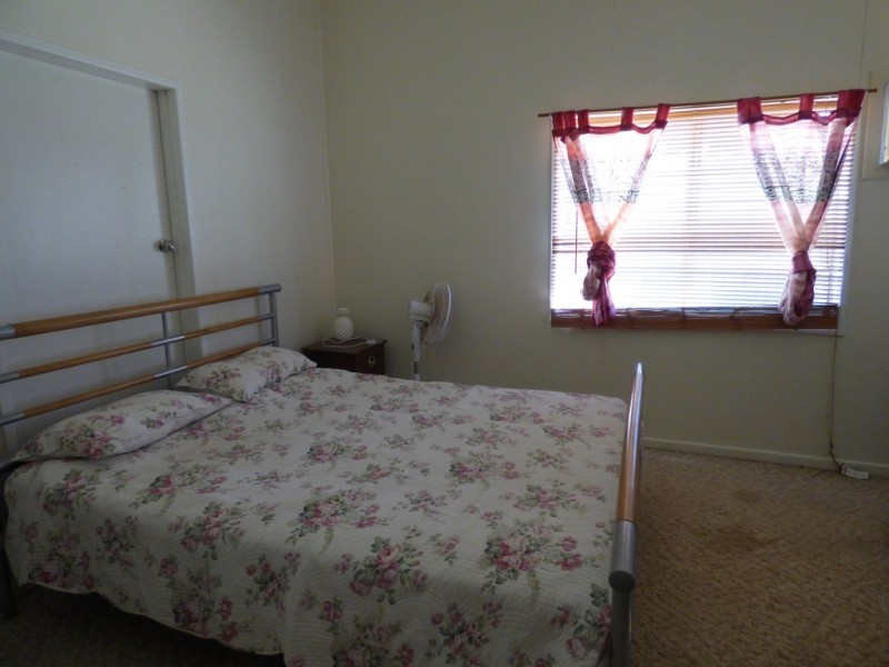 45 ROE STREET, St George QLD 4487