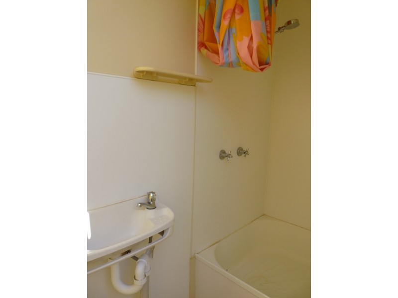 13 Elizabeth Street, St George QLD 4487