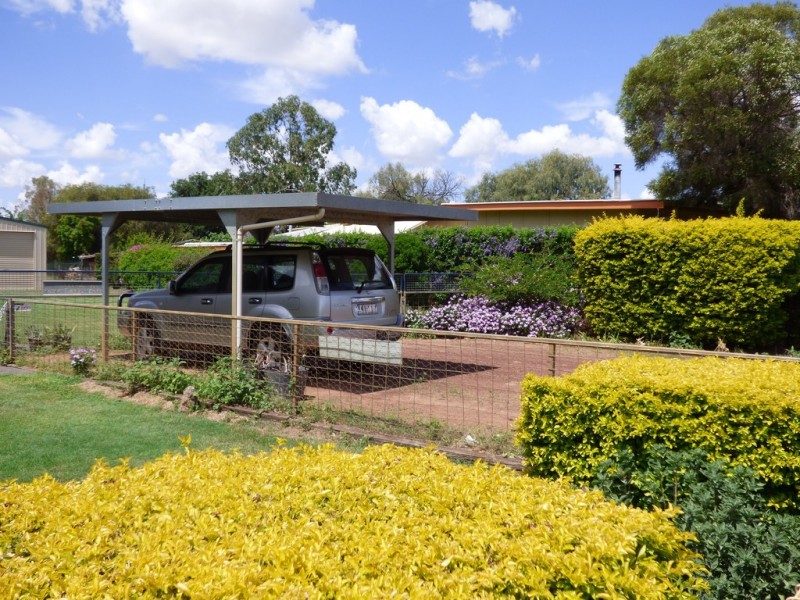 43 Kenny Lane, St George QLD 4487