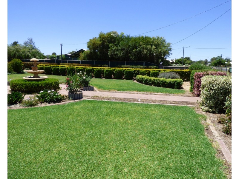 3 Taylor Street, St George QLD 4487