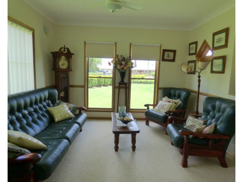 3 Taylor Street, St George QLD 4487