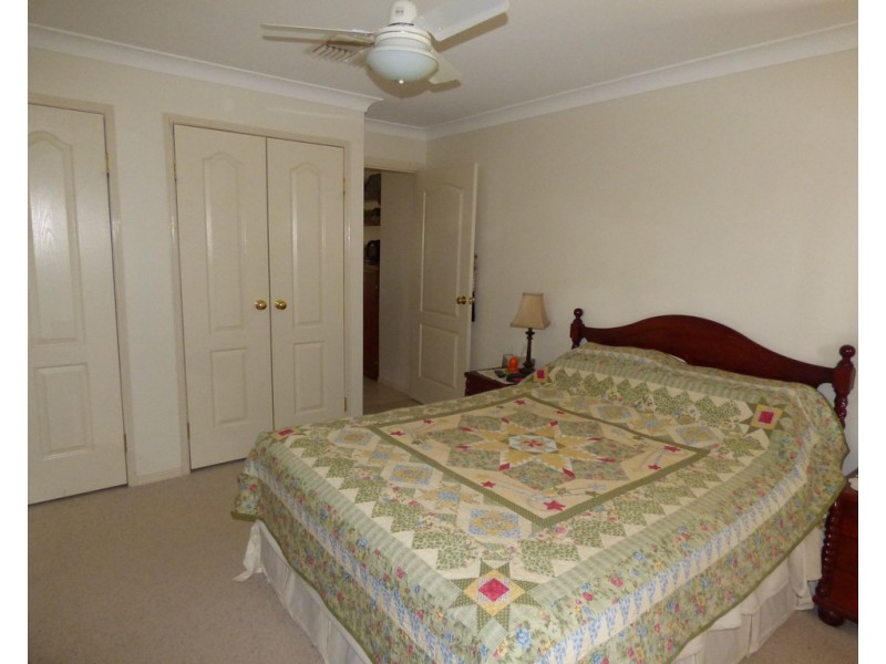 3 Taylor Street, St George QLD 4487