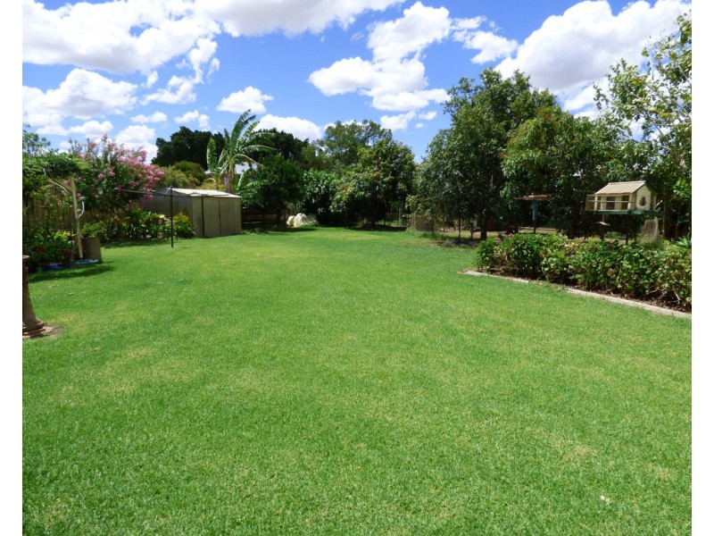 3 Taylor Street, St George QLD 4487