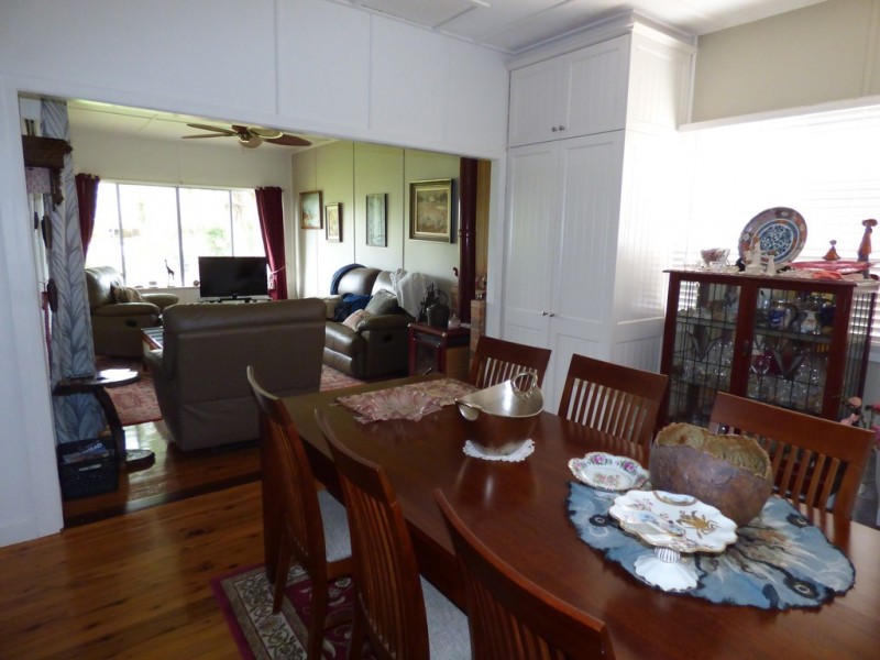 10 Church Street, St George QLD 4487