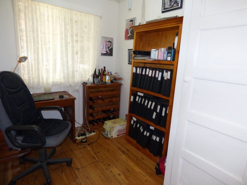 10 Church Street, St George QLD 4487