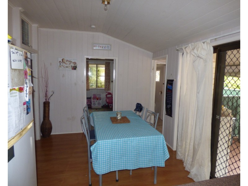 129 Victoria Street, St George QLD 4487