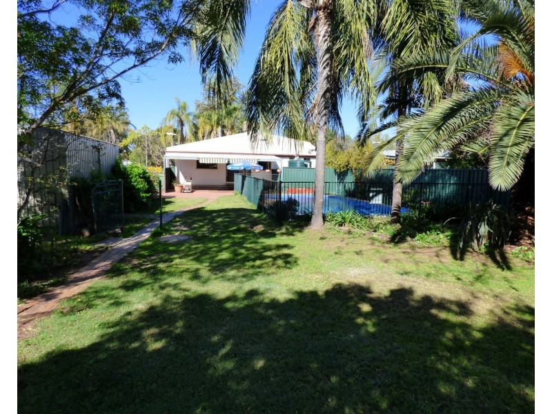 129 Victoria Street, St George QLD 4487