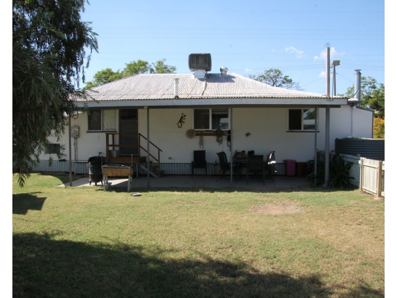 64 Scott Street, St George QLD 4487