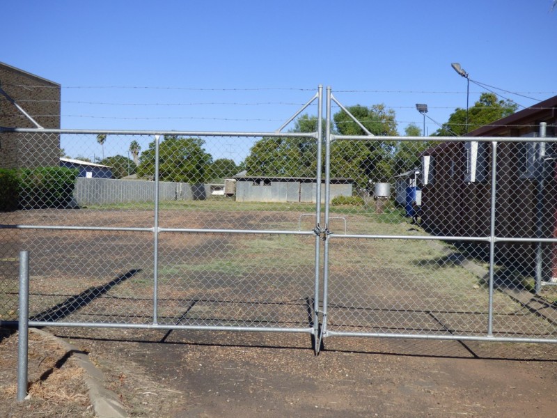 92 Victoria Street, St George QLD 4487