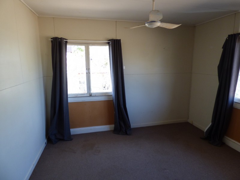 21 Lignum Avenue, Dirranbandi QLD 4486
