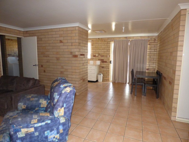 67 CHURCH STREET, St George QLD 4487