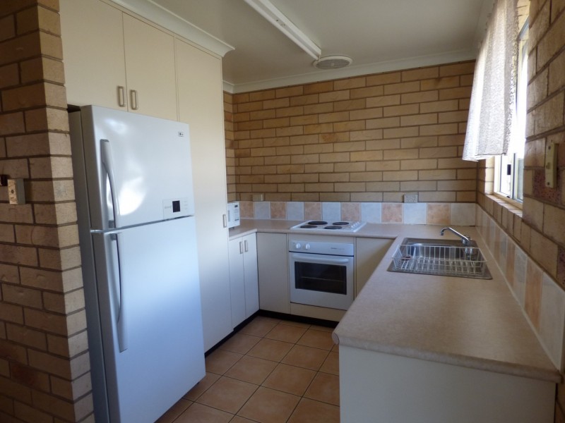 67 CHURCH STREET, St George QLD 4487