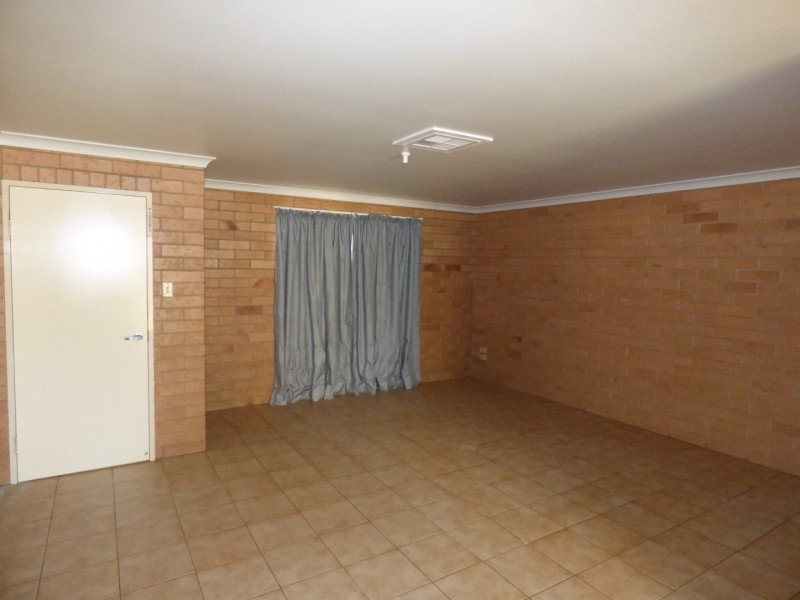 69 CHURCH STREET, St George QLD 4487