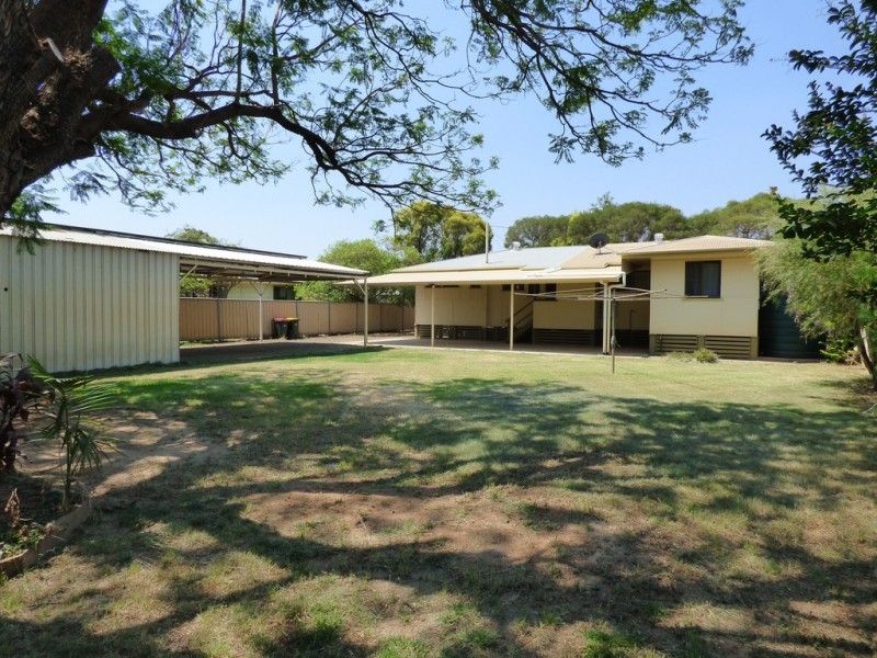 38 Munro Street, St George QLD 4487