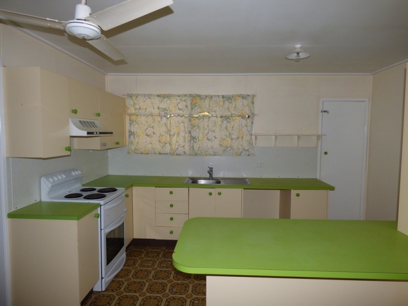 38 Munro Street, St George QLD 4487