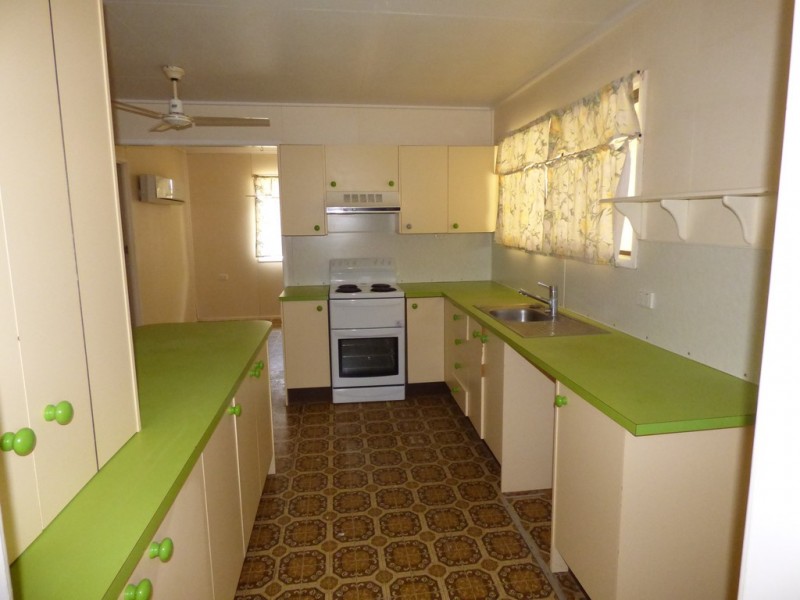 38 Munro Street, St George QLD 4487