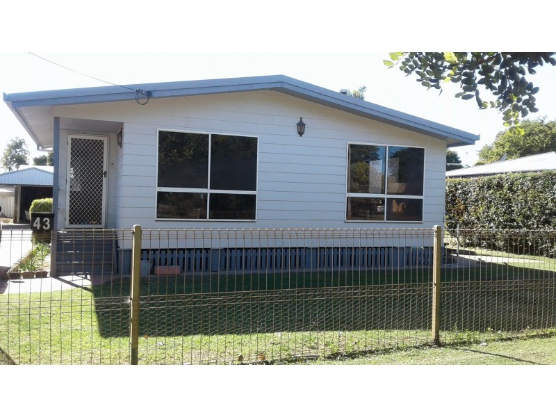 43 Murchison Street, St George QLD 4487