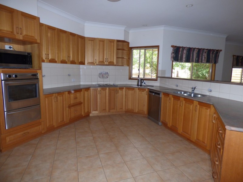 22 Johnston Road, St George QLD 4487