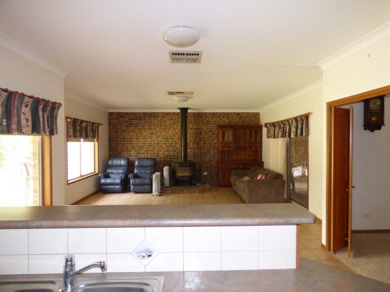 22 Johnston Road, St George QLD 4487