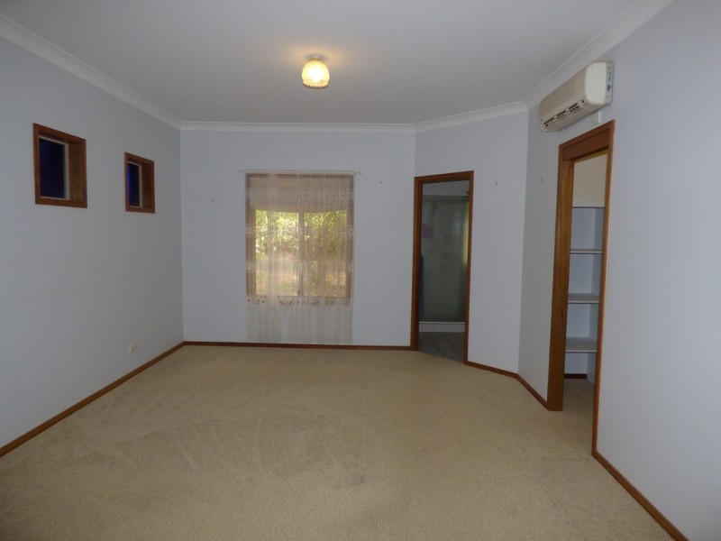 22 Johnston Road, St George QLD 4487