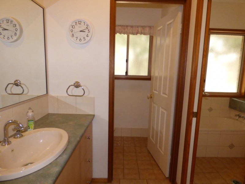 22 Johnston Road, St George QLD 4487