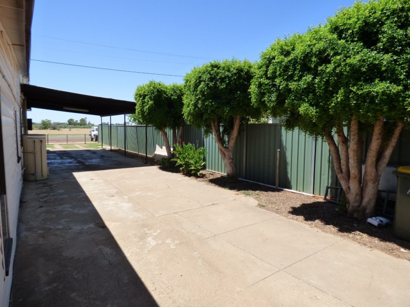 185 Alfred Street, St George QLD 4487