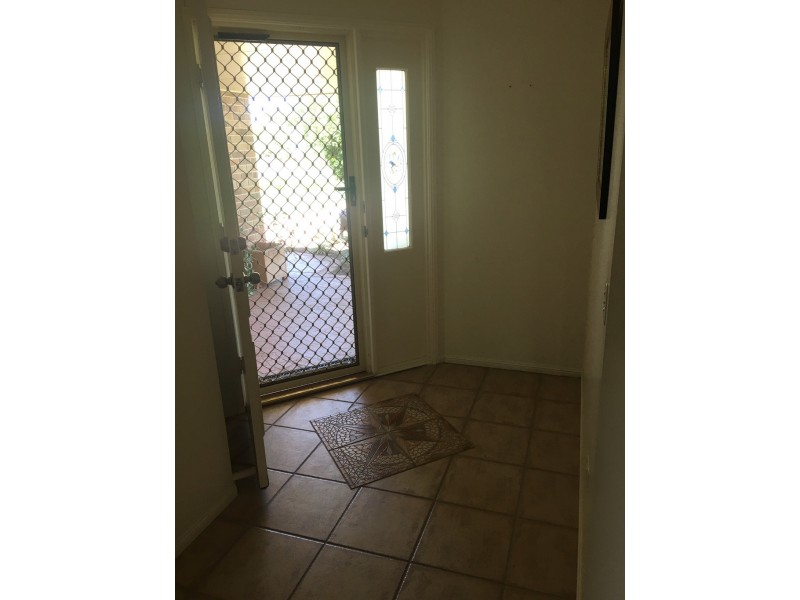 13 Taylor Street, St George QLD 4487