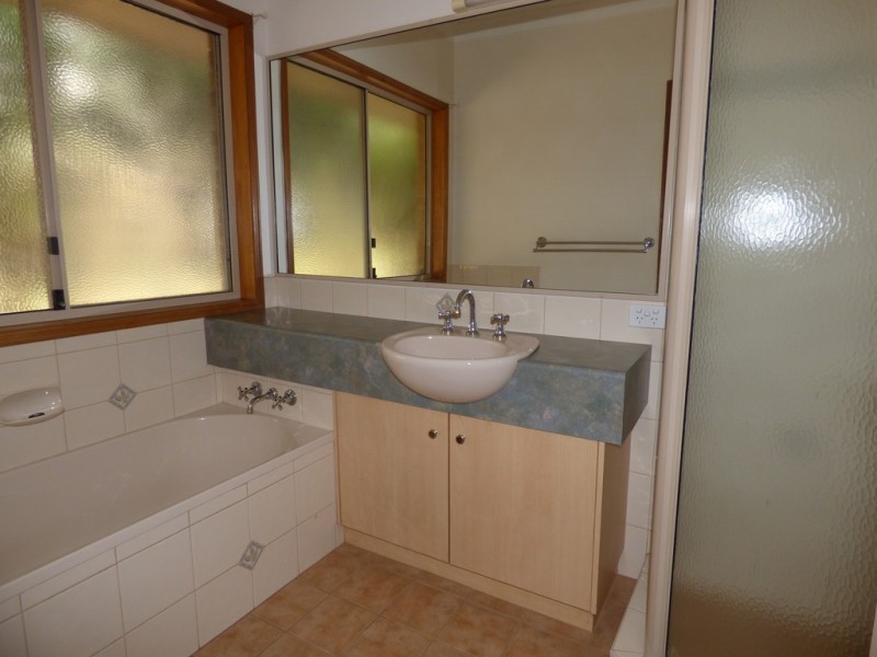 22 Johnston Road, St George QLD 4487