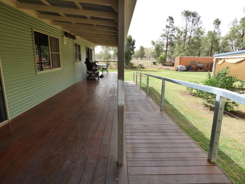 22 Johnston Road, St George QLD 4487