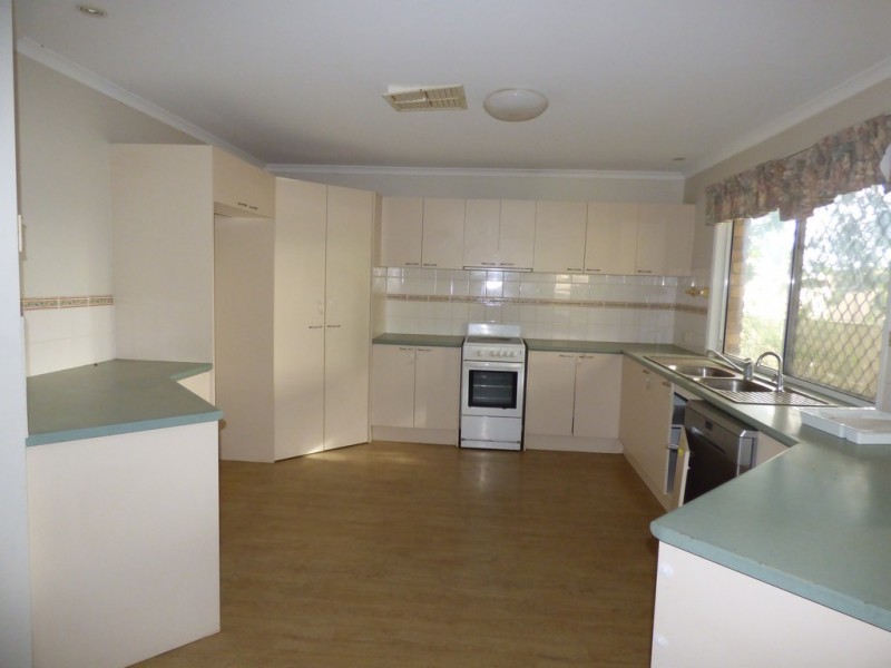 10 Cutler Court, St George QLD 4487