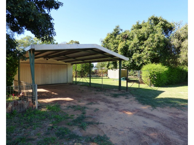 4 Philip Street, St George QLD 4487