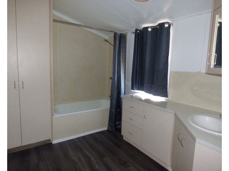 58 Church Street, St George QLD 4487