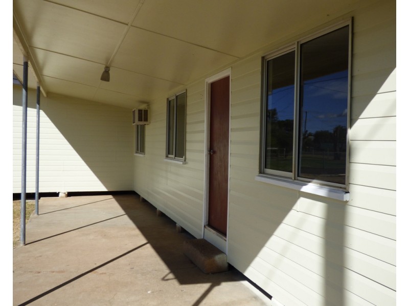 58 Church Street, St George QLD 4487