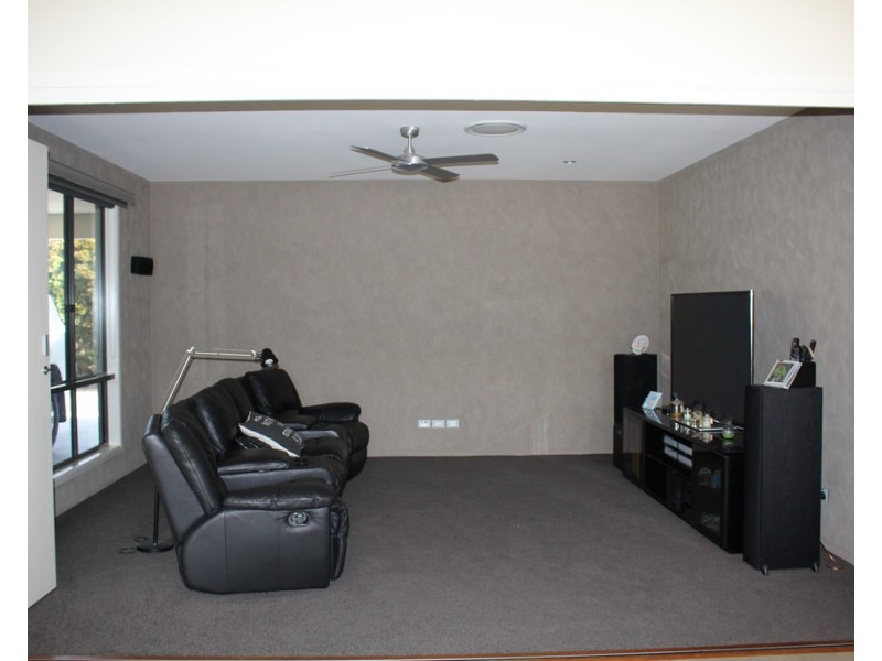 46-48 Herbert Street, St George QLD 4487