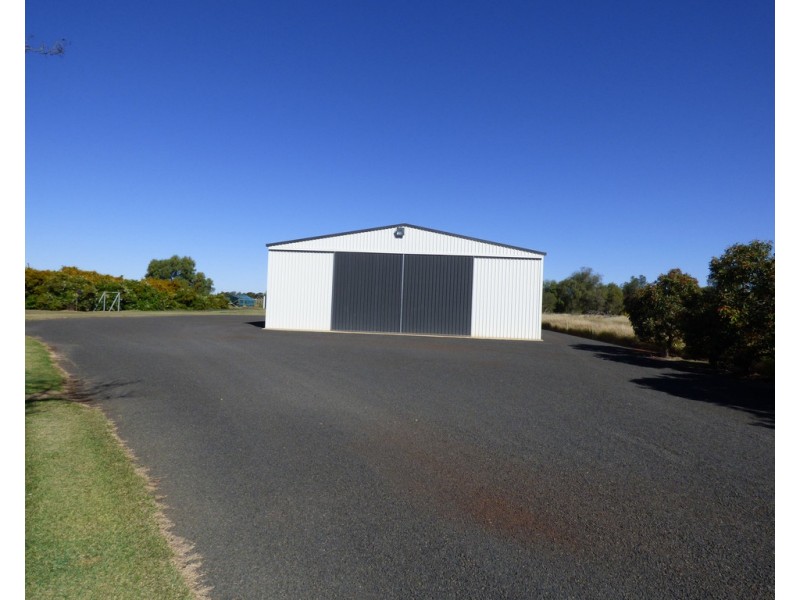 46-48 Herbert Street, St George QLD 4487