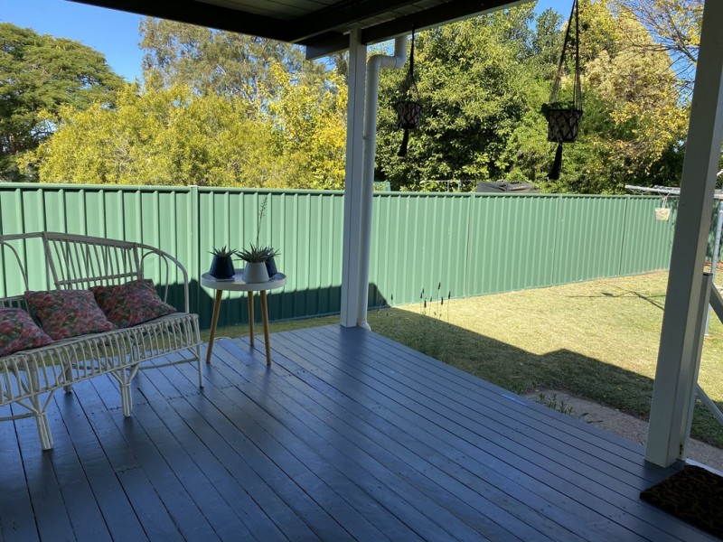 18 Howe Street, St George QLD 4487