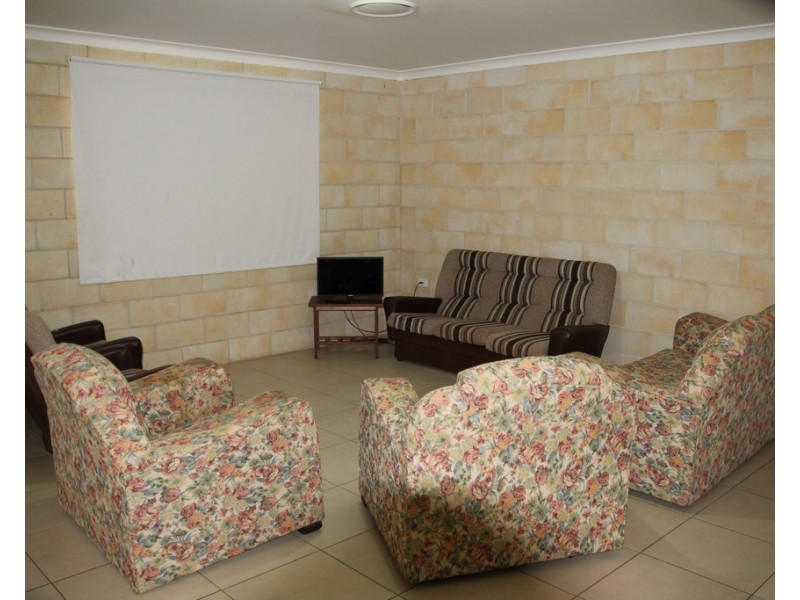 Unit 2, 1 Taylor Street, St George QLD 4487