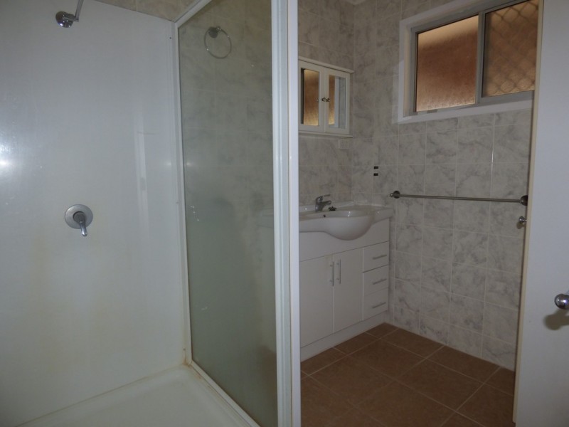 83 Grey Street, St George QLD 4487