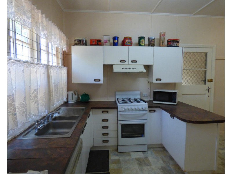 30 KENNY LANE, St George QLD 4487